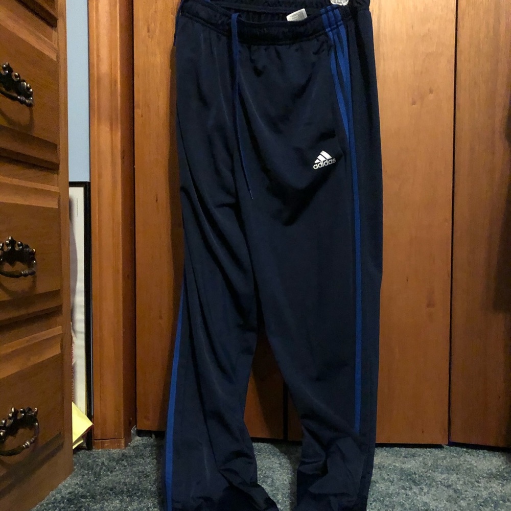 Adidas sweatpants